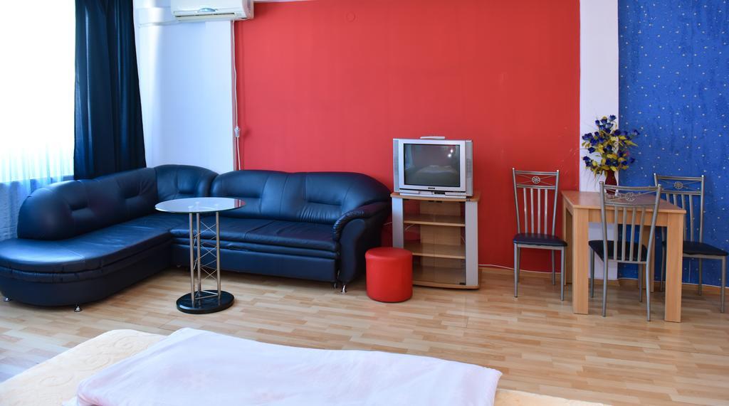 Hostel Milkaza Novi Sad Bagian luar foto