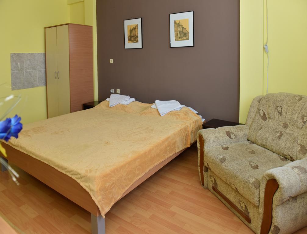 Hostel Milkaza Novi Sad Bagian luar foto