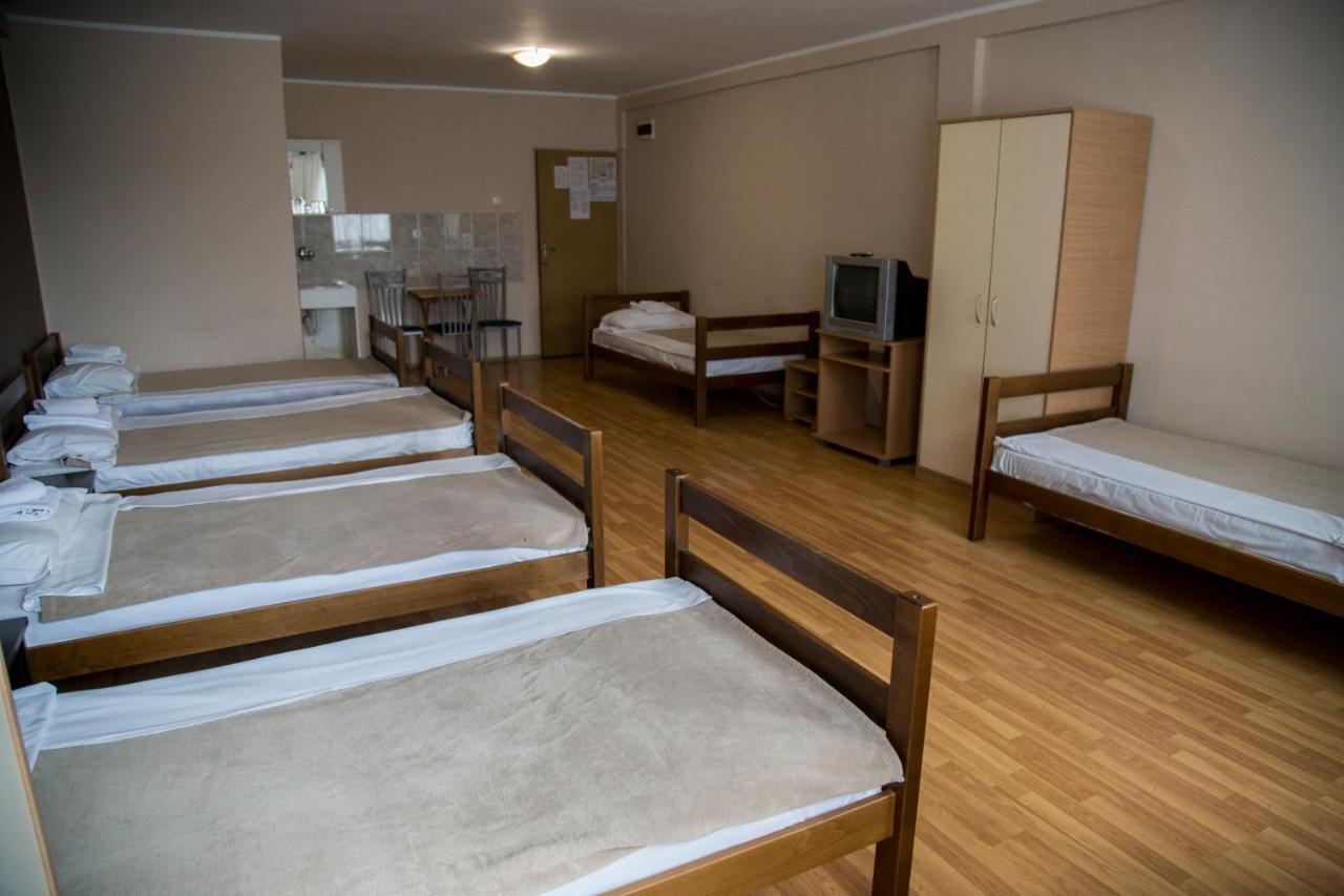 Hostel Milkaza Novi Sad Bagian luar foto