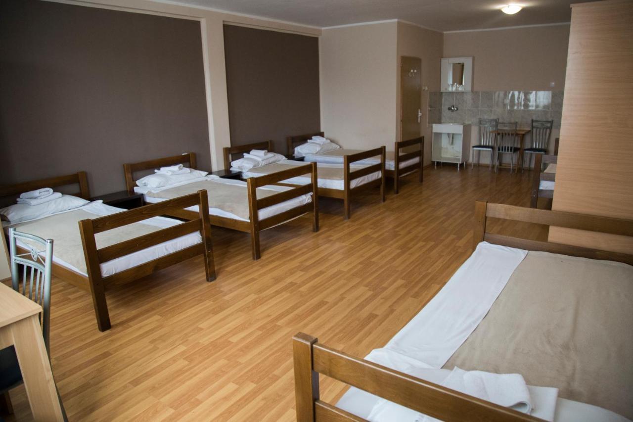 Hostel Milkaza Novi Sad Bagian luar foto